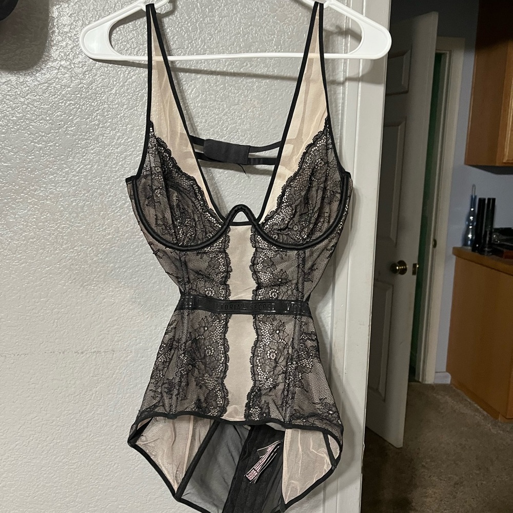 VS LACE TOP🛑🛑